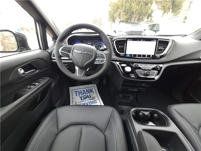 2026 Chrysler Grand Caravan SXT (Stk: 26039) in New Hamburg - Image 17 of 23