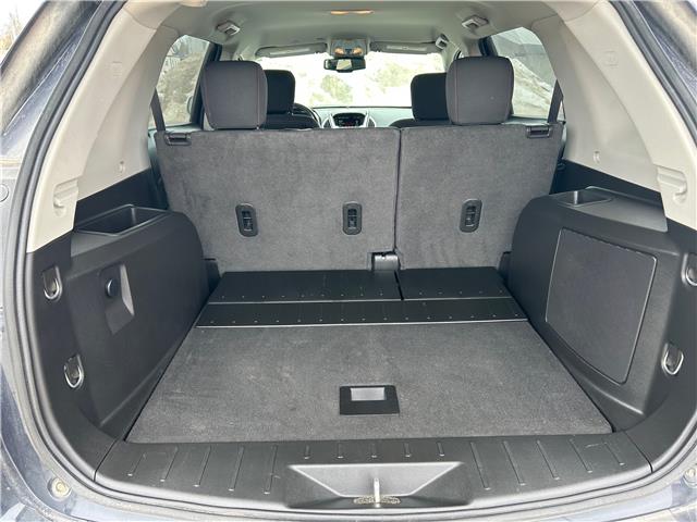 2017 GMC Terrain SLE-2 (Stk: U3956) in Hanover - Image 5 of 17 2017 GMC Terrain SLE-2 (Stk: U3956) in Hanover - Image 5 of 17