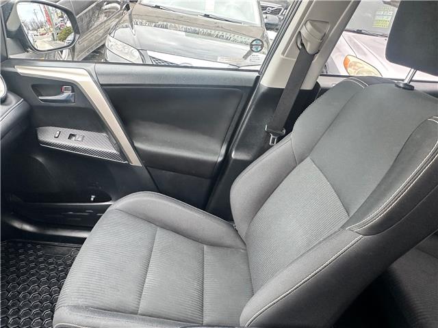 2014 Toyota RAV4 XLE (Stk: T194824) in Scarborough - Image 17 of 36