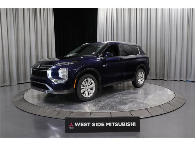 2026 Mitsubishi Outlander Plug-In Hybrid SE (Stk: P26344) in Edmonton - Image 3 of 31 2026 Mitsubishi Outlander Plug-In Hybrid SE (Stk: P26344) in Edmonton - Image 3 of 31