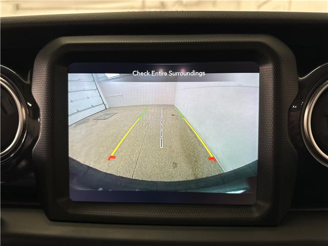 2023 Jeep Wrangler Sahara (Stk: 43558J) in Belleville - Image 20 of 26