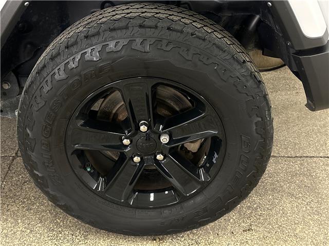 2023 Jeep Wrangler Sahara (Stk: 43558J) in Belleville - Image 26 of 26