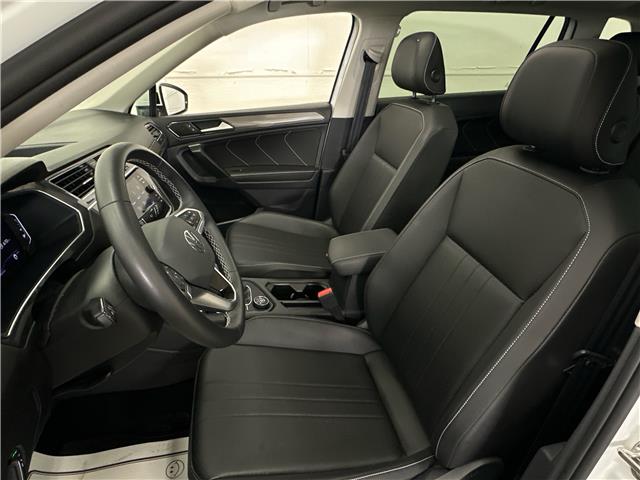 2023 Volkswagen Tiguan Comfortline (Stk: 43550J) in Belleville - Image 12 of 26