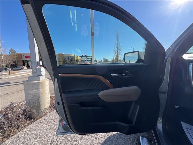 2026 GMC Canyon Denali (Stk: T1181769) in Calgary - Image 23 of 25