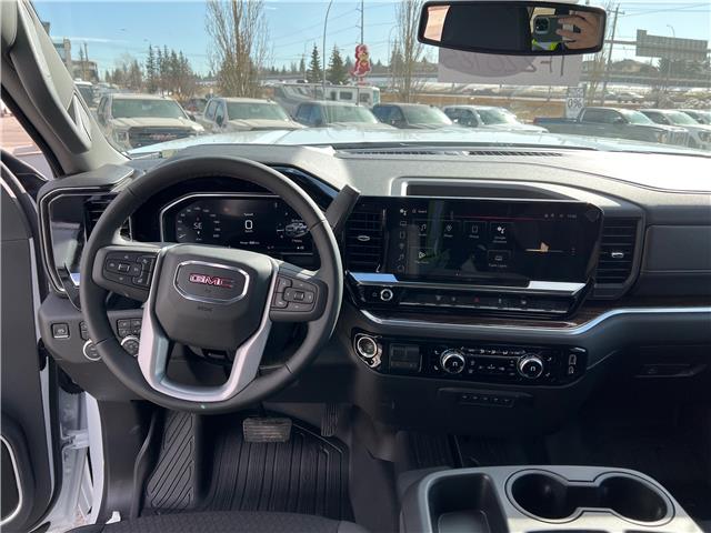 2026 GMC Sierra 3500HD Chassis SLE (Stk: TF220785) in Calgary - Image 14 of 22 2026 GMC Sierra 3500HD Chassis SLE (Stk: TF220785) in Calgary - Image 14 of 22
