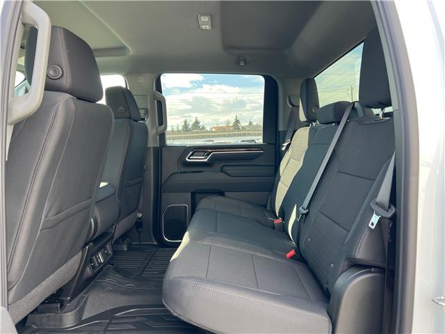 2026 GMC Sierra 3500HD Chassis SLE (Stk: TF220785) in Calgary - Image 21 of 22 2026 GMC Sierra 3500HD Chassis SLE (Stk: TF220785) in Calgary - Image 21 of 22