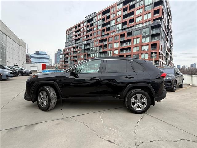 2023 Toyota RAV4 Hybrid LE (Stk: AP5396) in Toronto - Image 2 of 25