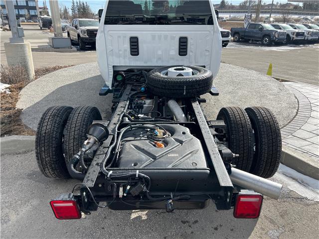 2026 GMC Sierra 3500HD Chassis SLE (Stk: TF220785) in Calgary - Image 22 of 22 2026 GMC Sierra 3500HD Chassis SLE (Stk: TF220785) in Calgary - Image 22 of 22