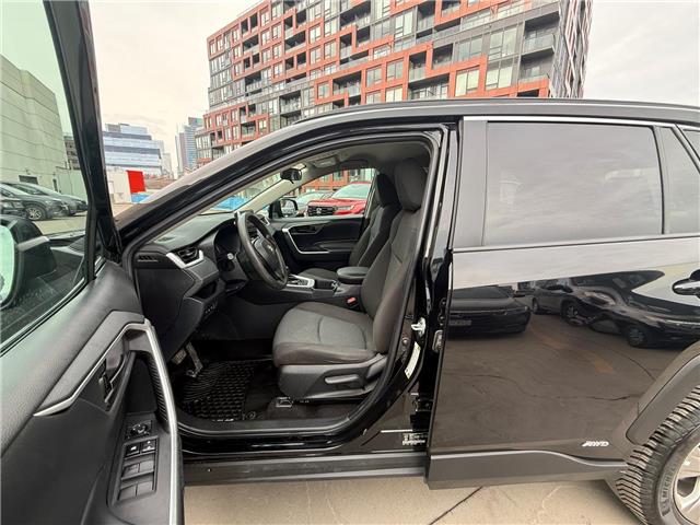 2023 Toyota RAV4 Hybrid LE (Stk: AP5396) in Toronto - Image 12 of 25
