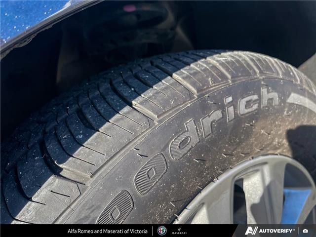 2019 Kia Sedona LX (Stk: 308781) in Victoria - Image 7 of 25