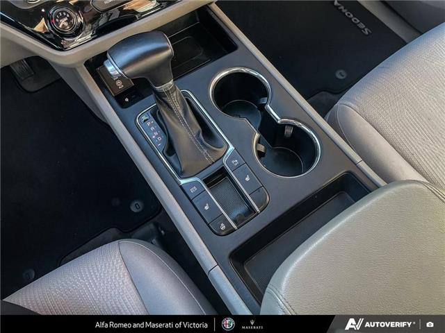 2019 Kia Sedona LX (Stk: 308781) in Victoria - Image 18 of 25