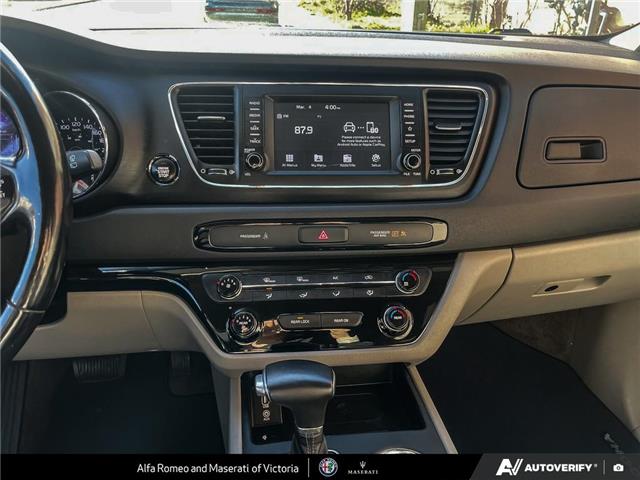 2019 Kia Sedona LX (Stk: 308781) in Victoria - Image 19 of 25
