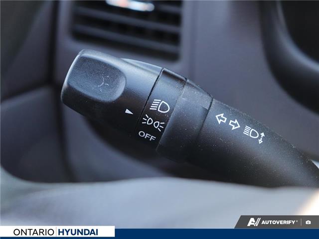 2012 Hyundai Santa Fe GL 2.4 (Stk: 7-1522B) in Whitby - Image 17 of 25