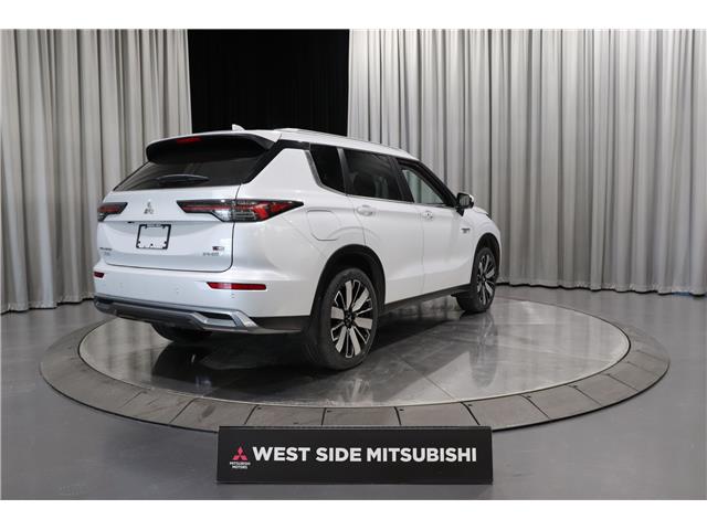 2026 Mitsubishi Outlander Plug-In Hybrid SEL (Stk: P26342) in Edmonton - Image 5 of 33