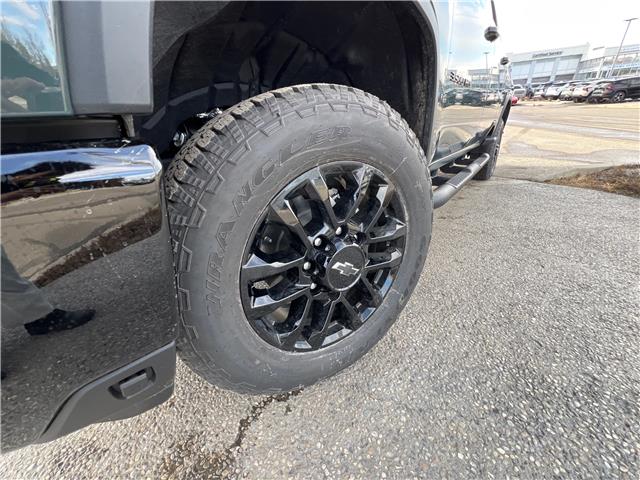 2026 Chevrolet Silverado 3500HD LTZ (Stk: TF221378) in Calgary - Image 10 of 26 2026 Chevrolet Silverado 3500HD LTZ (Stk: TF221378) in Calgary - Image 10 of 26