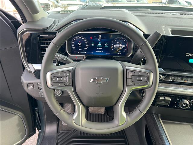 2026 Chevrolet Silverado 3500HD LTZ (Stk: TF221378) in Calgary - Image 15 of 26 2026 Chevrolet Silverado 3500HD LTZ (Stk: TF221378) in Calgary - Image 15 of 26