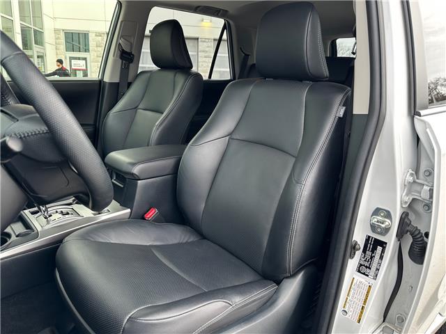 2024 Toyota 4Runner Base (Stk: W7018) in Cobourg - Image 7 of 28