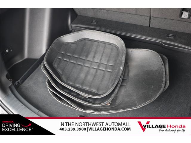 2019 Honda CR-V LX (Stk: B9059) in Calgary - Image 10 of 31 2019 Honda CR-V LX (Stk: B9059) in Calgary - Image 10 of 31