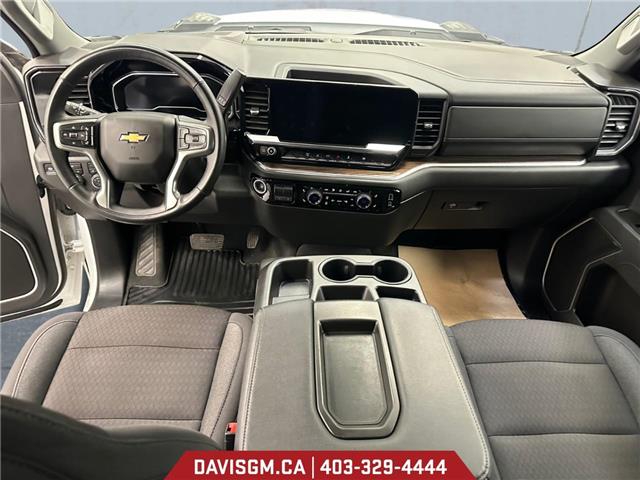 2025 Chevrolet Silverado 3500HD LT (Stk: 303057) in Lethbridge - Image 10 of 15 2025 Chevrolet Silverado 3500HD LT (Stk: 303057) in Lethbridge - Image 10 of 15