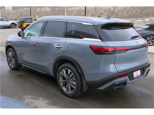 2025 Infiniti QX60 Luxe (Stk: UT2239) in Kamloops - Image 3 of 21