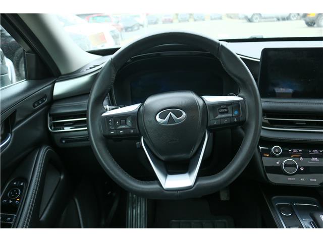 2025 Infiniti QX60 Luxe (Stk: UT2239) in Kamloops - Image 16 of 21