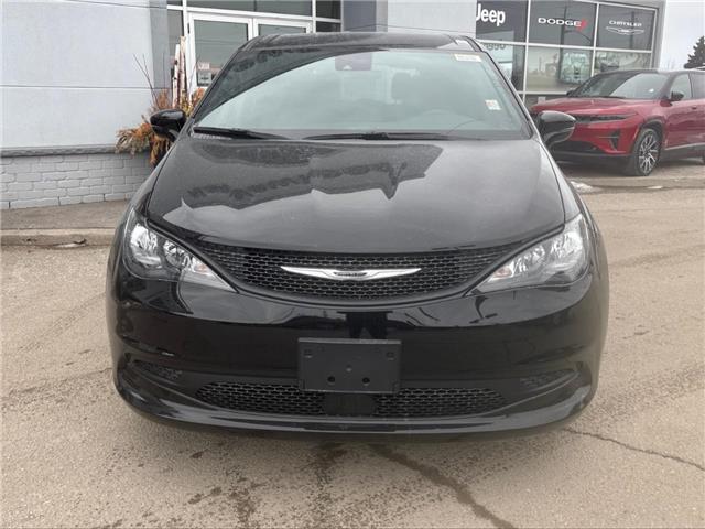 2026 Chrysler Grand Caravan SXT (Stk: Y23217) in Newmarket - Image 2 of 14