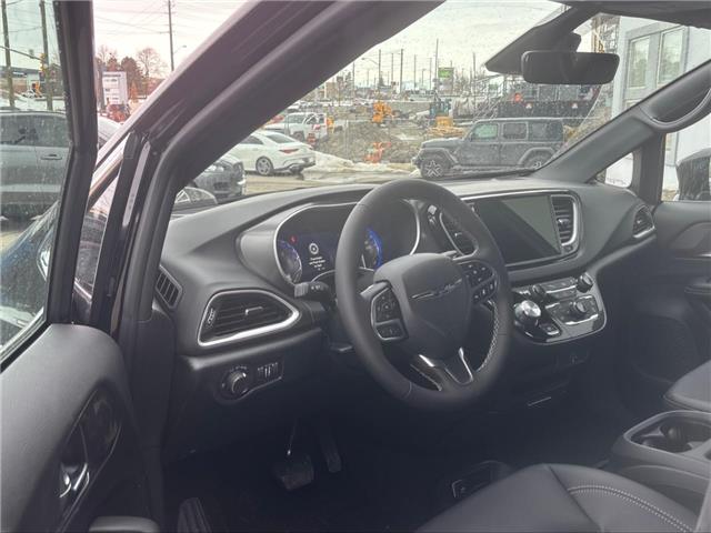 2026 Chrysler Grand Caravan SXT (Stk: Y23217) in Newmarket - Image 9 of 14