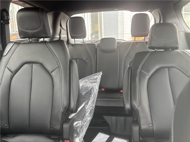 2026 Chrysler Grand Caravan SXT (Stk: Y23217) in Newmarket - Image 13 of 14