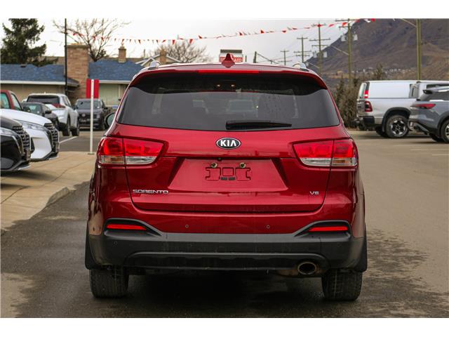 2017 Kia Sorento 3.3L LX V6 7-Seater (Stk: T26173A) in Kamloops - Image 4 of 16 2017 Kia Sorento 3.3L LX V6 7-Seater (Stk: T26173A) in Kamloops - Image 4 of 16