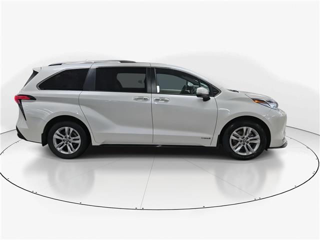 2021 Toyota Sienna Limited 7-Passenger (Stk: 10U6436) in Markham - Image 9 of 37