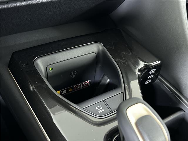 2026 Toyota Crown Signia Limited (Stk: 10119835) in Markham - Image 10 of 18