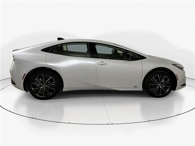 2026 Toyota Prius XLE (Stk: 10120144) in Markham - Image 8 of 18