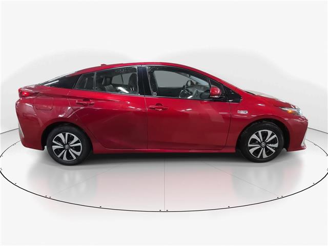 2018 Toyota Prius Prime Upgrade (Stk: 10U6453) in Markham - Image 9 of 32