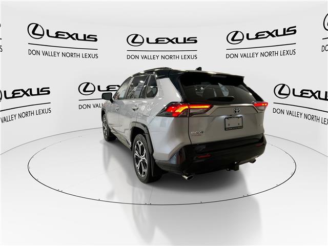 2021 Toyota RAV4 Prime XSE (Stk: 14110616A) in Markham - Image 7 of 32