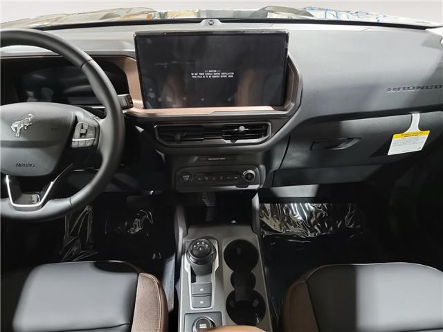 2025 Ford Bronco Sport Outer Banks (Stk: 17000) in Wyoming - Image 12 of 15