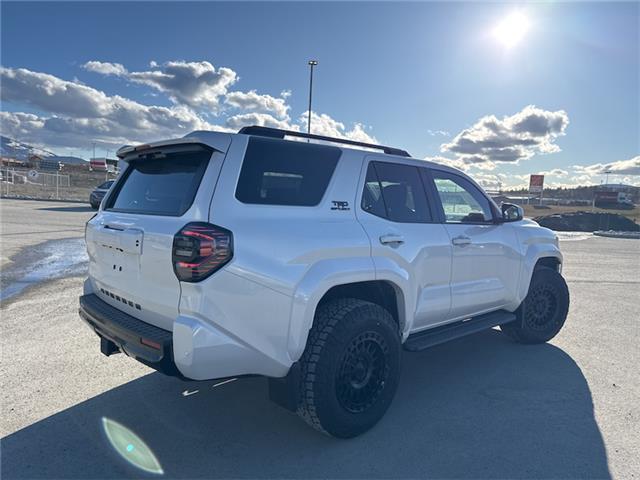 2026 Toyota 4Runner Base (Stk: 5095536) in Cranbrook - Image 5 of 22
