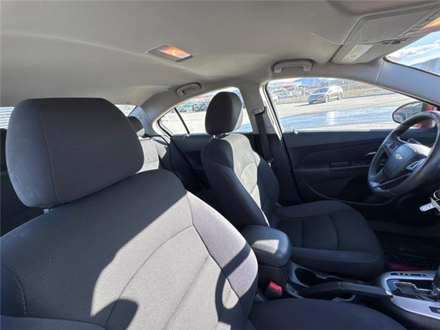 2015 Chevrolet Cruze 1LT (Stk: P405771B) in Cranbrook - Image 11 of 18