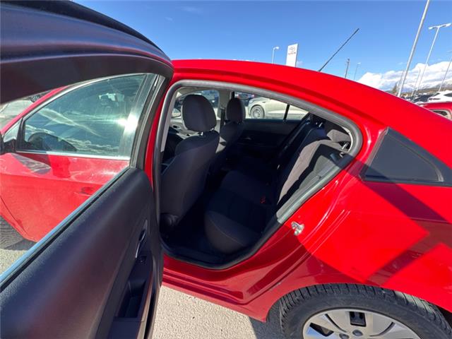 2015 Chevrolet Cruze 1LT (Stk: P405771B) in Cranbrook - Image 12 of 18