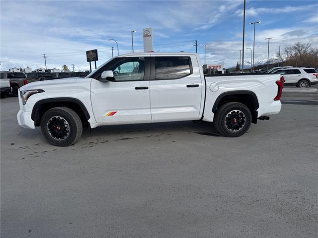 2026 Toyota Tundra SR (Stk: X384619) in Cranbrook - Image 2 of 18