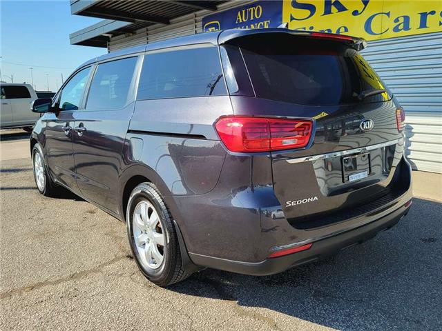 2019 Kia Sedona 7 PASSENGER | REAR HEAT | BLUETOOTH | REAR CAMERA (Stk: R12496A) in St. Catharines - Image 4 of 26 2019 Kia Sedona 7 PASSENGER | REAR HEAT | BLUETOOTH | REAR CAMERA (Stk: R12496A) in St. Catharines - Image 4 of 26
