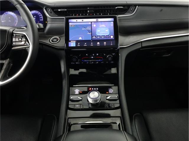 2024 Jeep Grand Cherokee Overland (Stk: B20816) in Calgary - Image 14 of 23