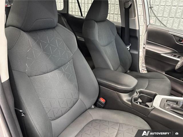 2021 Toyota RAV4 LE (Stk: 110856) in London - Image 21 of 26