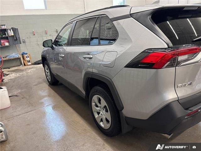 2021 Toyota RAV4 LE (Stk: 110856) in London - Image 26 of 26