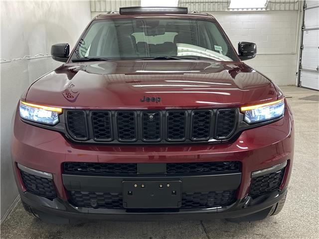 2024 Jeep Grand Cherokee L Limited (Stk: 43561J) in Belleville - Image 2 of 31