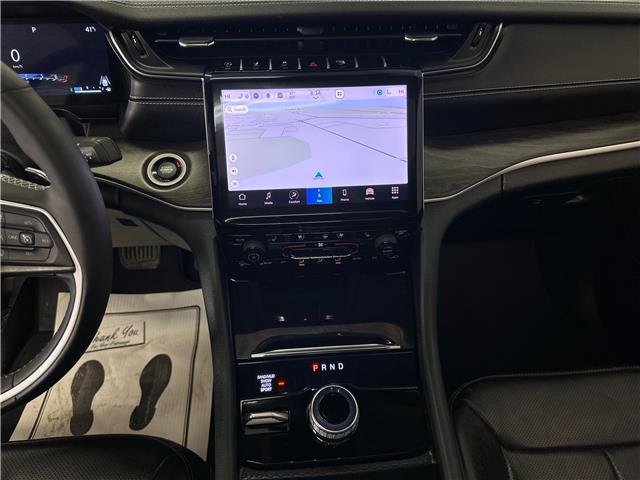 2024 Jeep Grand Cherokee L Limited (Stk: 43561J) in Belleville - Image 20 of 31