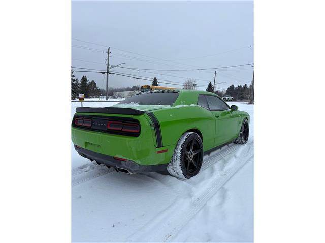 2017 Dodge Challenger SXT (Stk: 1823A) in Ottawa - Image 2 of 9