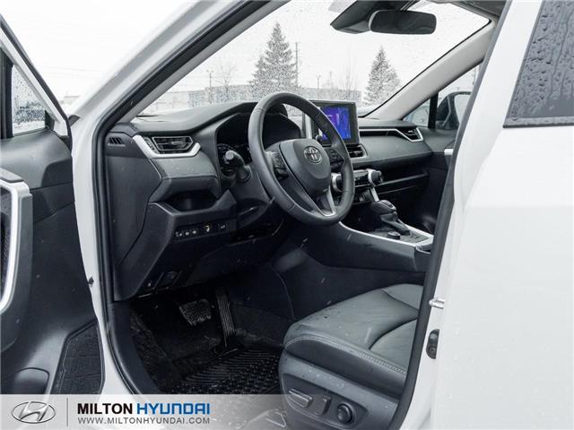 2025 Toyota RAV4 Hybrid XLE (Stk: 256452) in Milton - Image 8 of 27