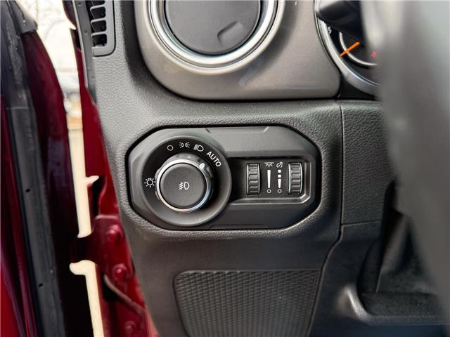 2021 Jeep Wrangler Unlimited Sahara (Stk: U11107) in London - Image 21 of 24