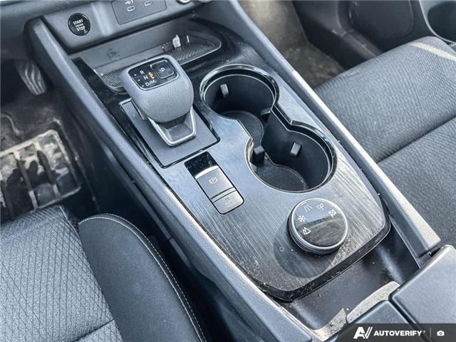 2024 Nissan Rogue SV Moonroof (Stk: KU0475) in Okotoks - Image 11 of 18