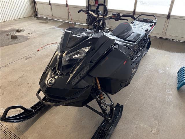 2021 Ski-Doo Summit  (Stk: 24742) in Pembroke - Image 1 of 7